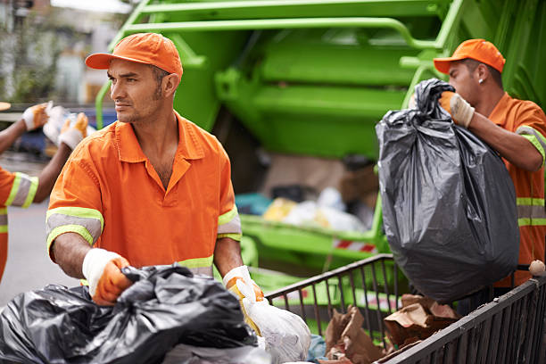Best Junk Hauling Services  in Maumelle, AR